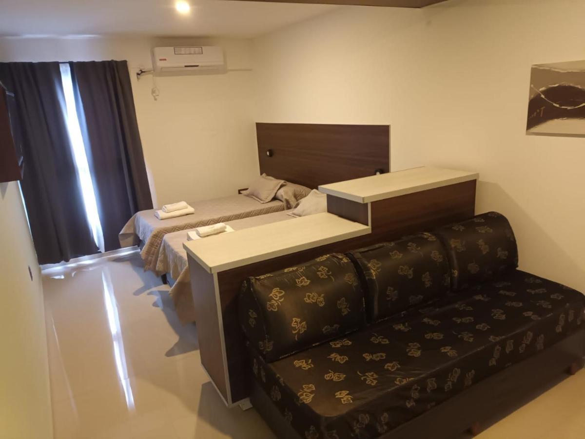 Golden Ross Hotel 4*